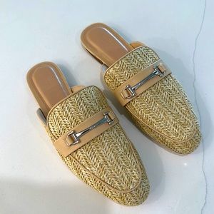 Just Fab Abigail Woven Flat Mules NEW size 9 Tan Cream